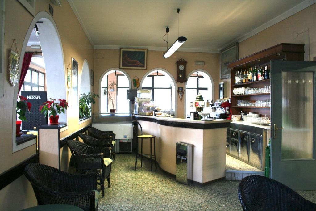 Hotel Olivi Salò Oda fotoğraf